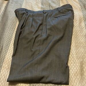 Roundtree and York Dress Pants